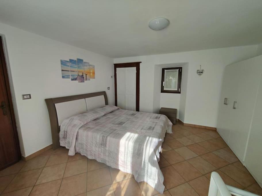 Casa A Zec Apartment Cuzzego